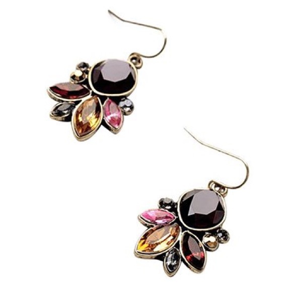 Jewelry - 💎HPx2💎Pink & Red Floral Drop Earrings💕